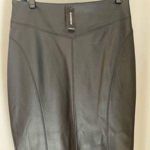 Brand new, never worn, Express faux leather tapered pencil skirt size 6